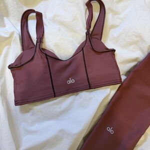 Alo bra and leggings set